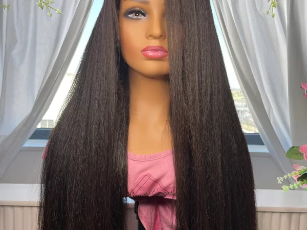 Lux Beauty Essentials Azalea Wig